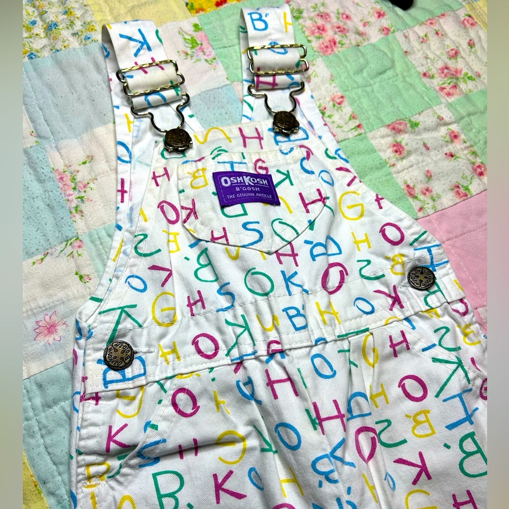 Vintage 1980's/1990's Oshkosh Bgosh
Vestbak Alphabet Print Overalls